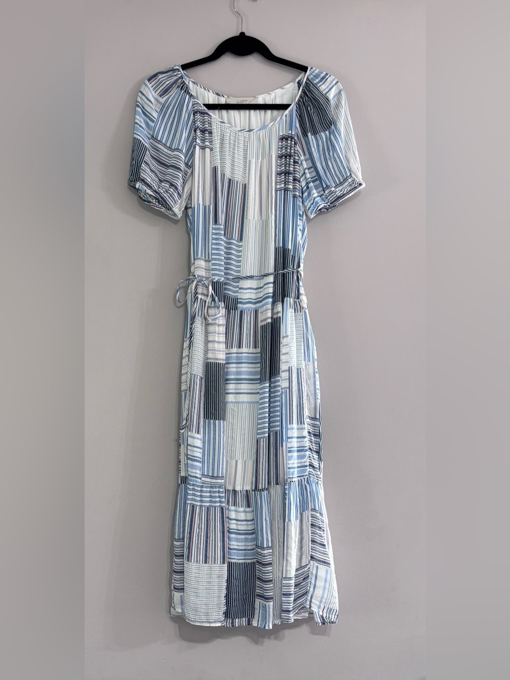 Ann Taylor LOFT Patchwork
Tie Waist modest classy
Tiered Midi long Dress Sz M - Picture 2 of 7